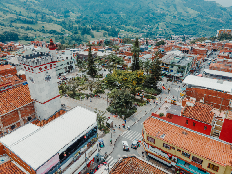 Reasons to visit the five townships of medellin during holy week