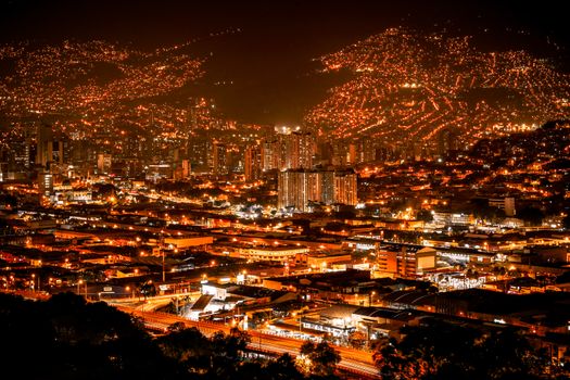 Vida nocturna en Medellin